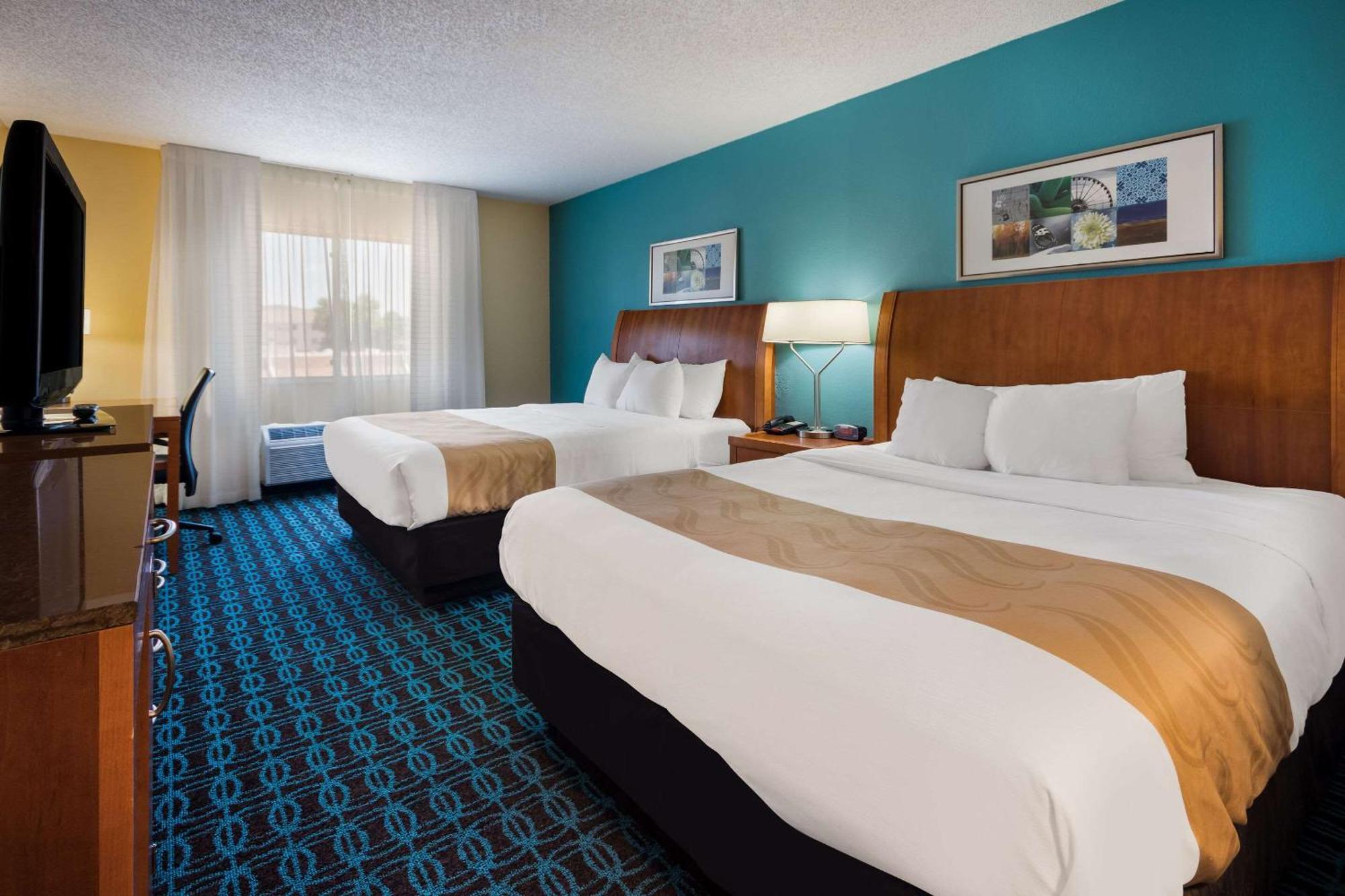Quality & Hotel